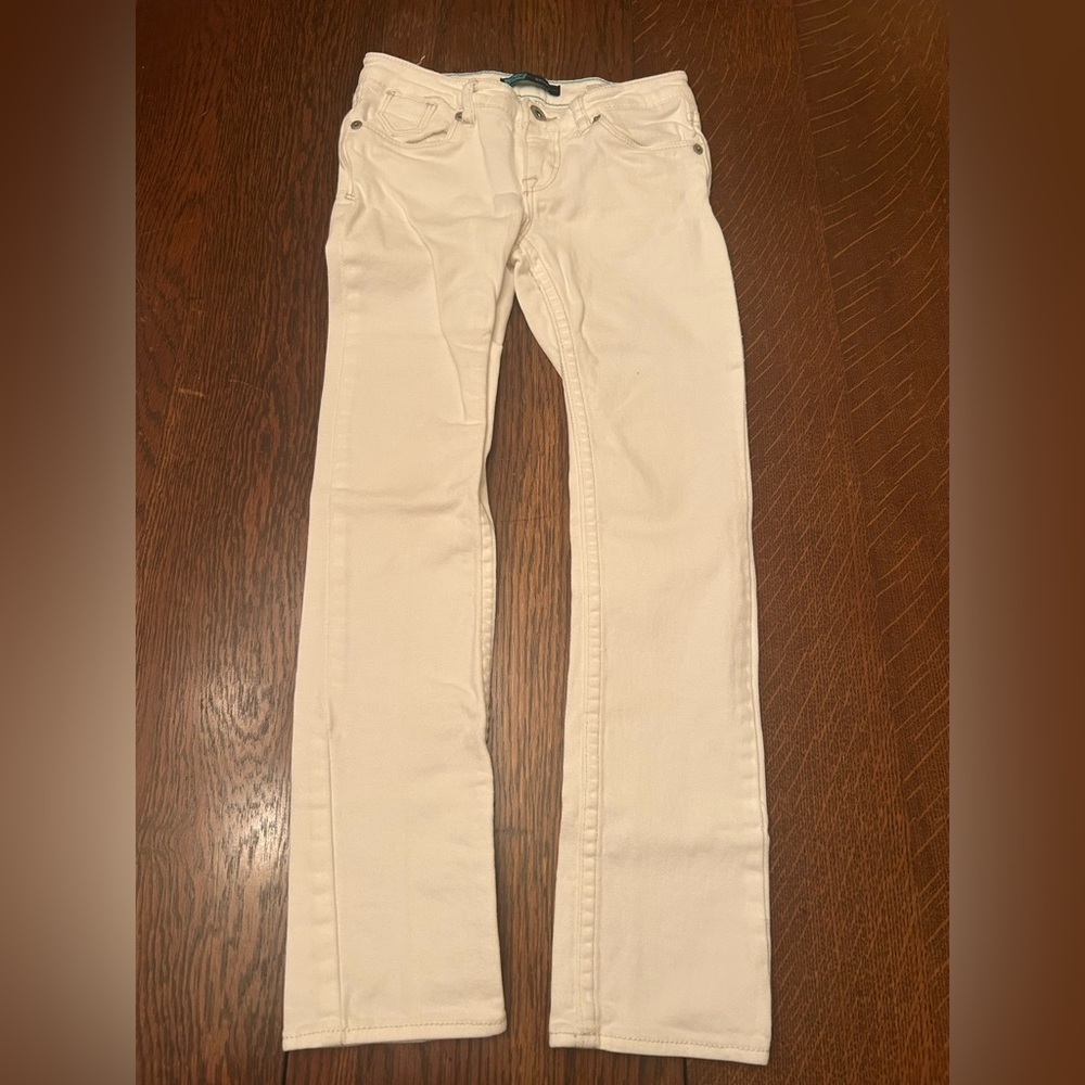 #96 - Levi’s Jeans - Size 7